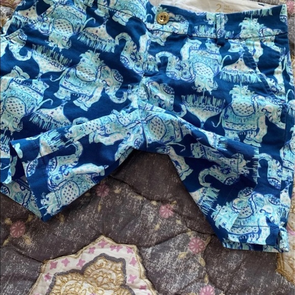 Lilly Pulitzer Elephant Shorts - Picture 11 of 11